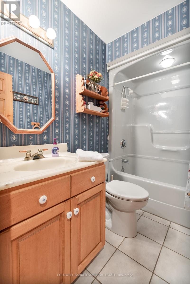 49290 Nova Scotia Line, Malahide, Ontario  N5H 2R2 - Photo 25 - X13057938