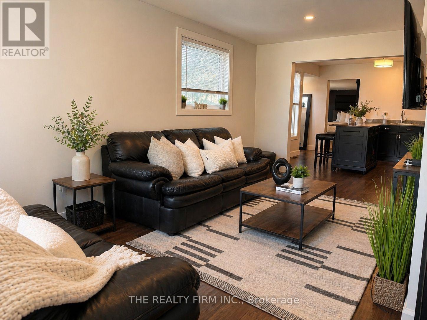 10 Fifth Avenue, St. Thomas, Ontario  N5R 4C1 - Photo 5 - X13058052