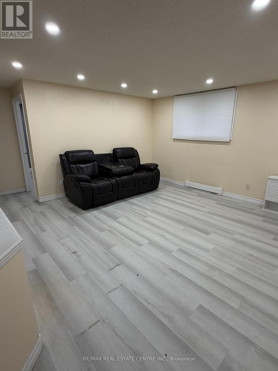 902 - 565 Greenfield Avenue, Kitchener, Ontario  N2C 2P5 - Photo 8 - X13034646