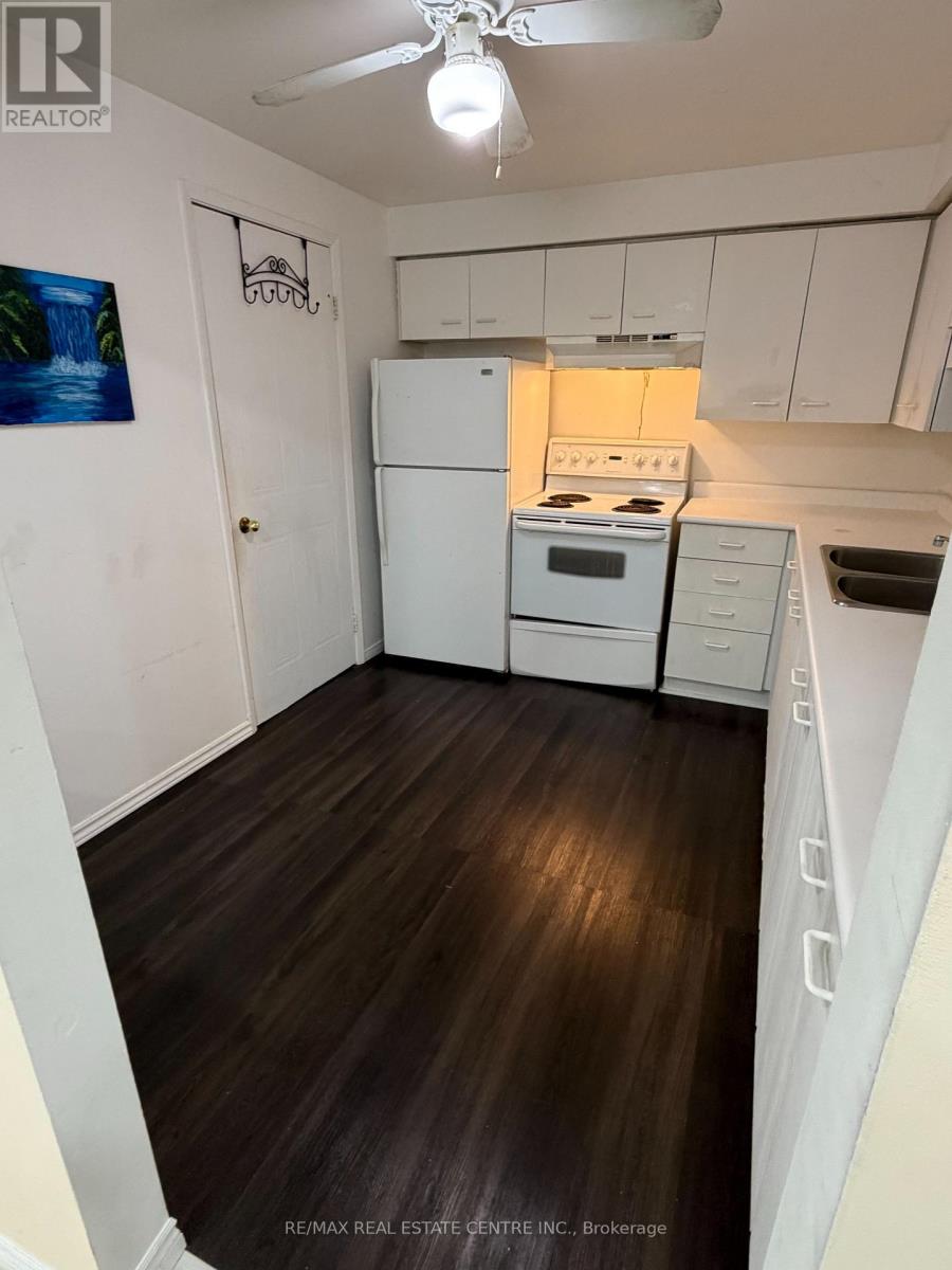 902 - 565 Greenfield Avenue, Kitchener, Ontario  N2C 2P5 - Photo 3 - X13034646