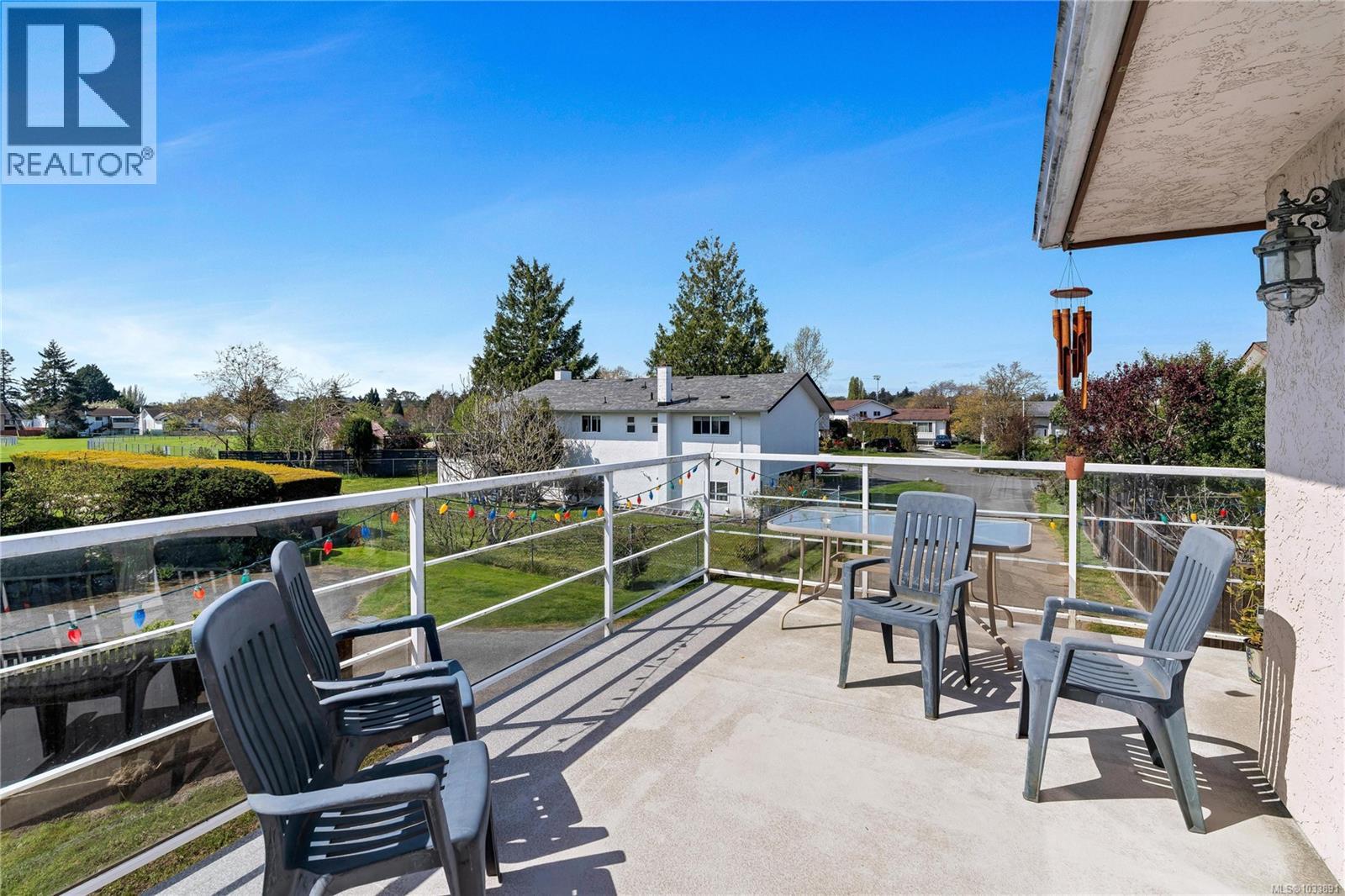 1768 Angola Pl, Saanich, British Columbia  V8N 4S6 - Photo 22 - 1033891