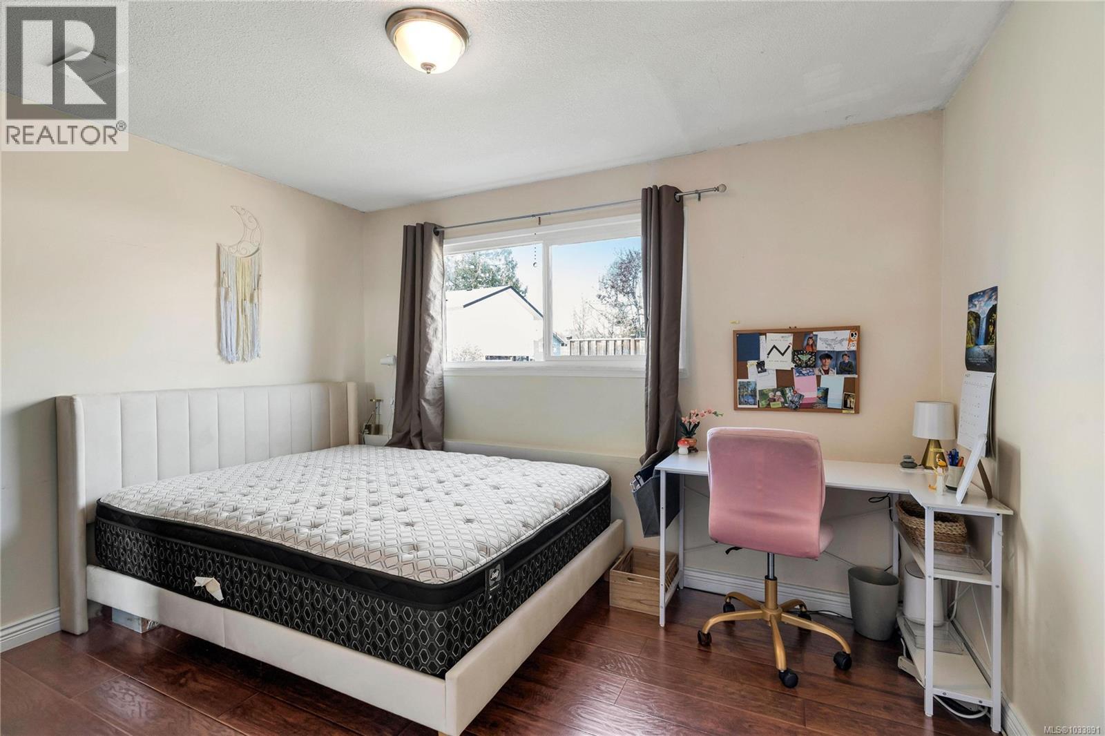 1768 Angola Pl, Saanich, British Columbia  V8N 4S6 - Photo 36 - 1033891