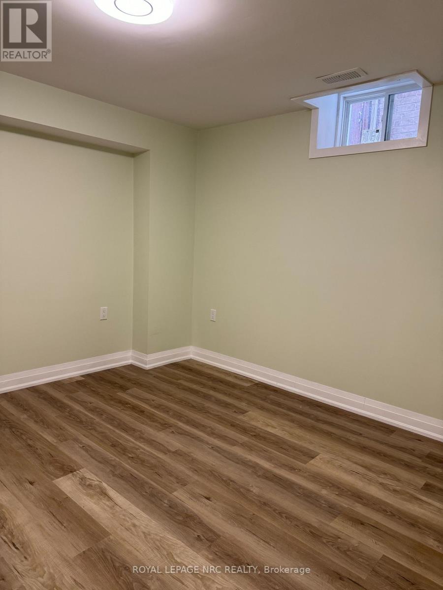 Lower - 95 Homestead Way, Thorold, Ontario  L2V 0J8 - Photo 6 - X13057836