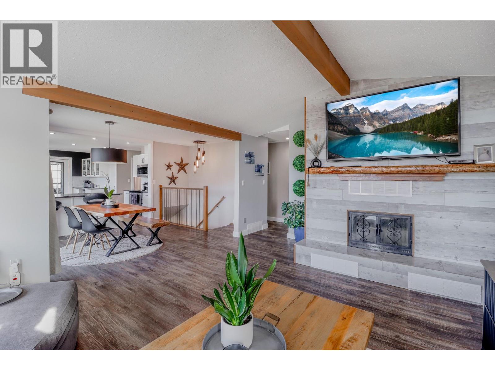 1816 Mt Connell Crescent, Cranbrook, British Columbia  V1C 5V7 - Photo 6 - 10376122