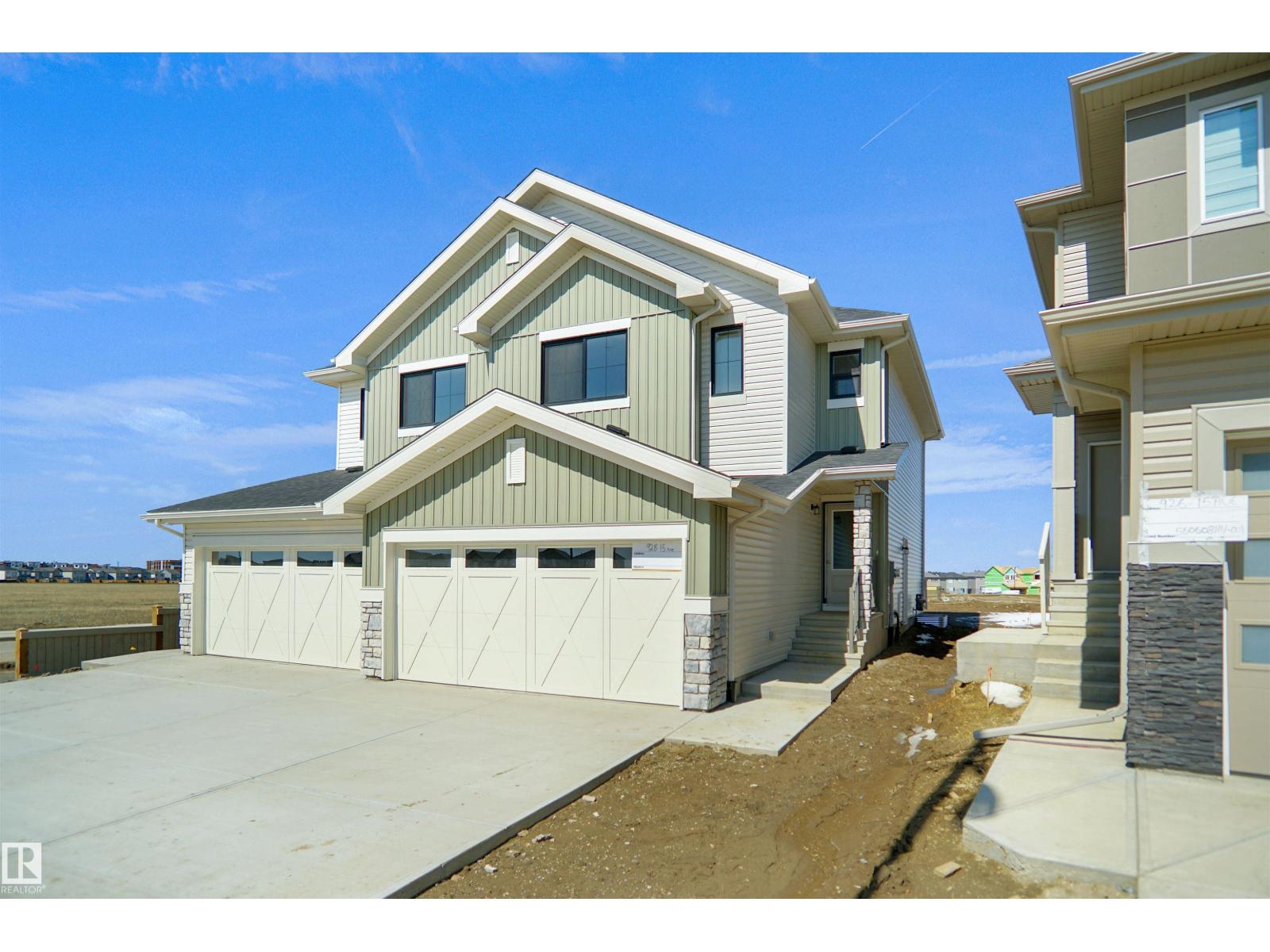 928 15 Av NW, Edmonton, Alberta  T6T 2V2 - Photo 1 - E4473384