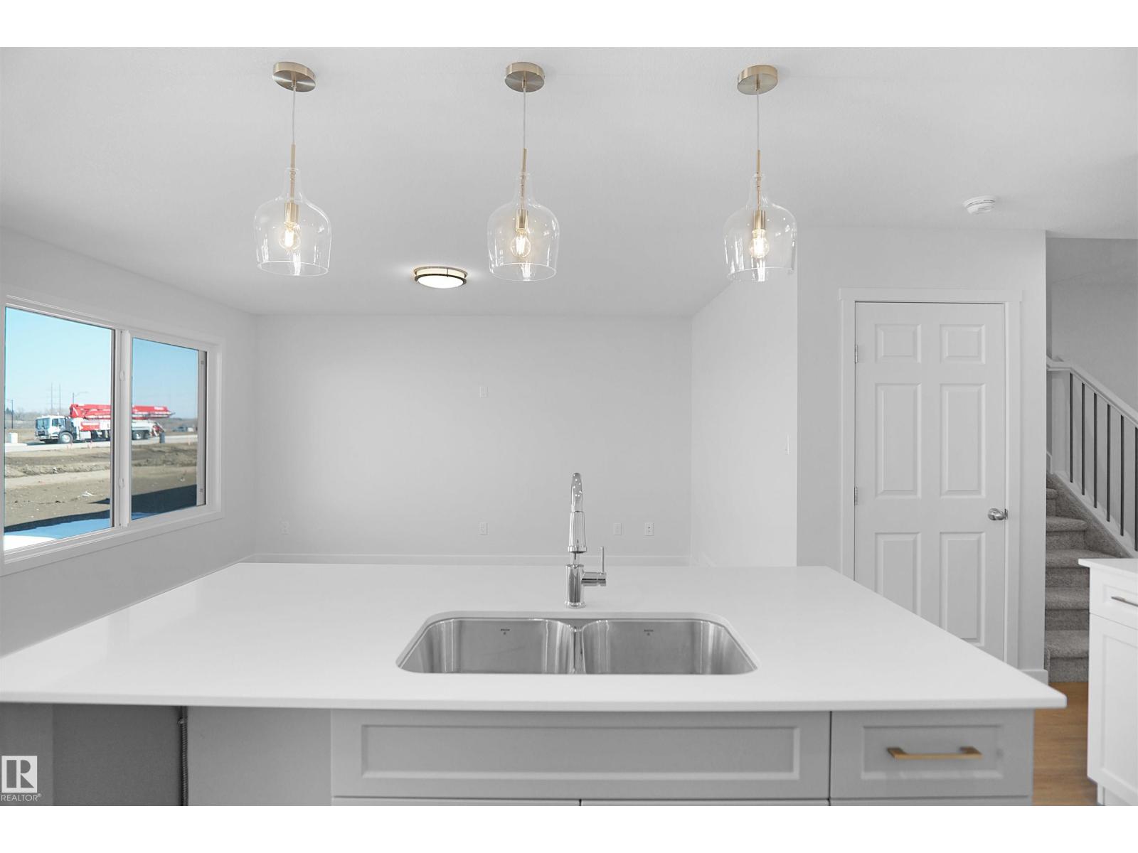 928 15 Av NW, Edmonton, Alberta  T6T 2V2 - Photo 18 - E4473384