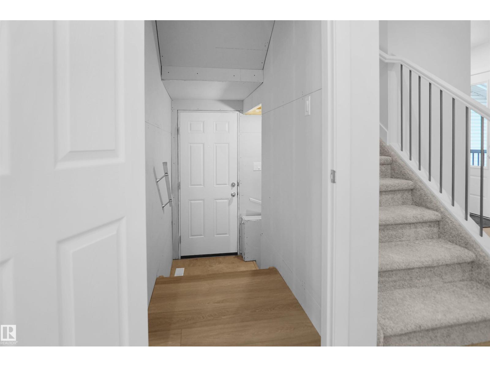 928 15 Av NW, Edmonton, Alberta  T6T 2V2 - Photo 20 - E4473384