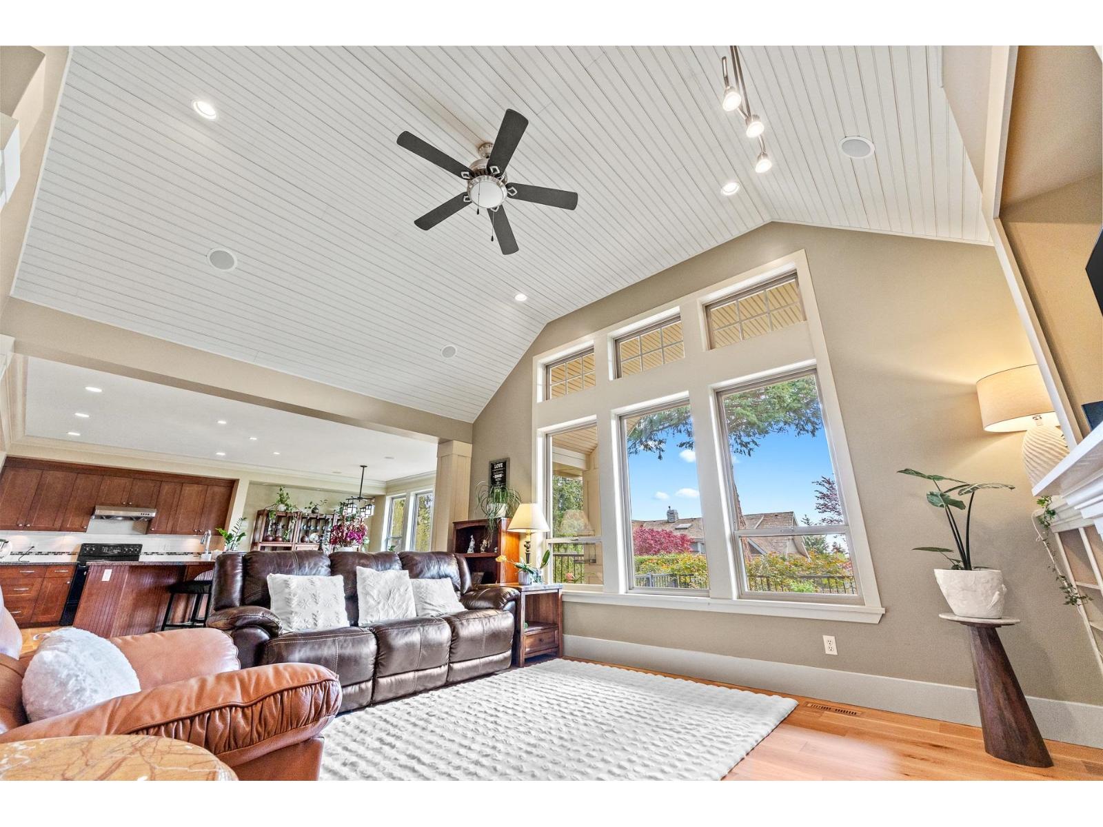 3788 156 Street, Surrey, British Columbia  V3Z 0H6 - Photo 10 - R3116519