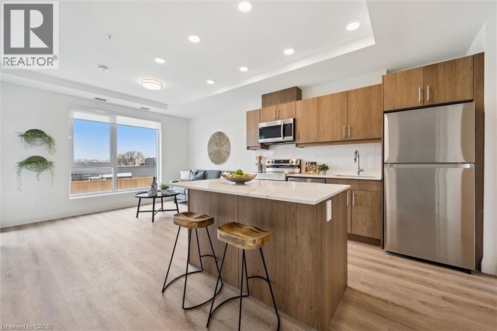 1333 WEBER Street E Unit# 214, Kitchener, Ontario