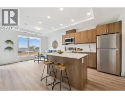 1333 WEBER Street E Unit# 214, Kitchener, Ontario