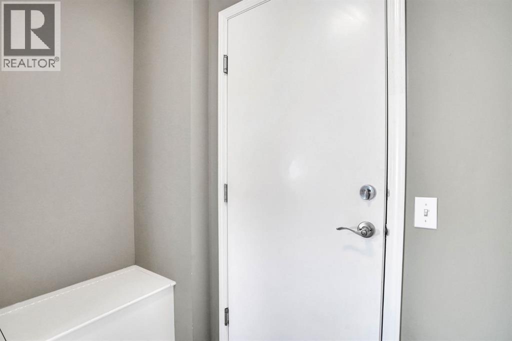 328 Tuscany Valley View NW, Calgary, Alberta  T3L 2L1 - Photo 6 - A2296182