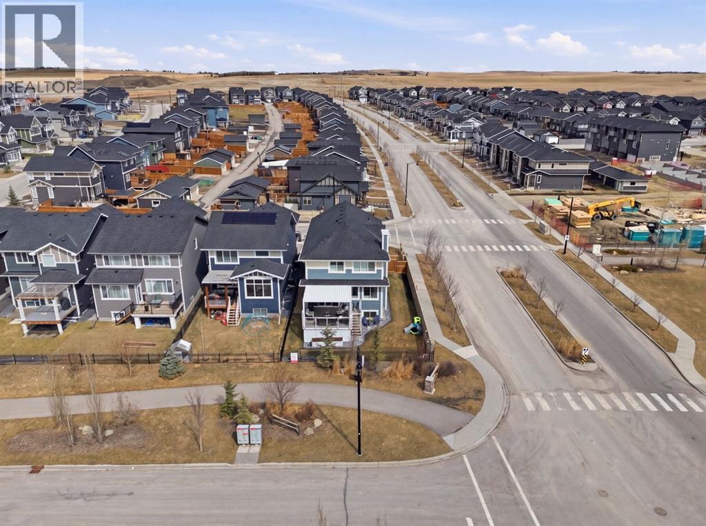 3 Sundown Crescent, Cochrane, Alberta  T4C 2T2 - Photo 42 - A2301482