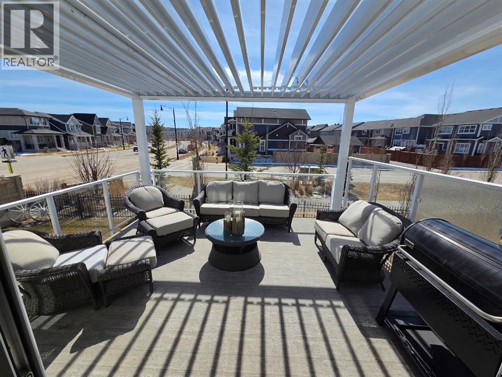 3 Sundown Crescent, Cochrane, Alberta  T4C 2T2 - Photo 37 - A2301482