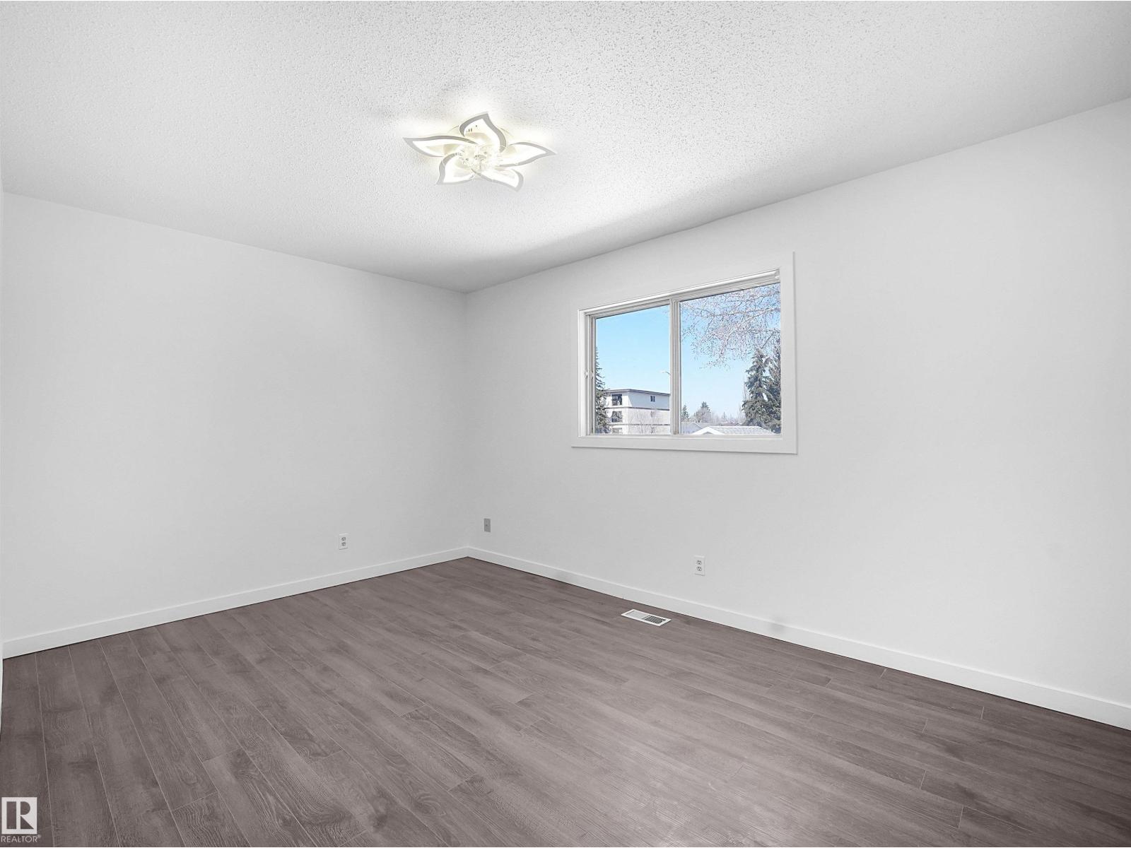 3608 33 Av Nw, Edmonton, Alberta  T6L 5G6 - Photo 20 - E4484618