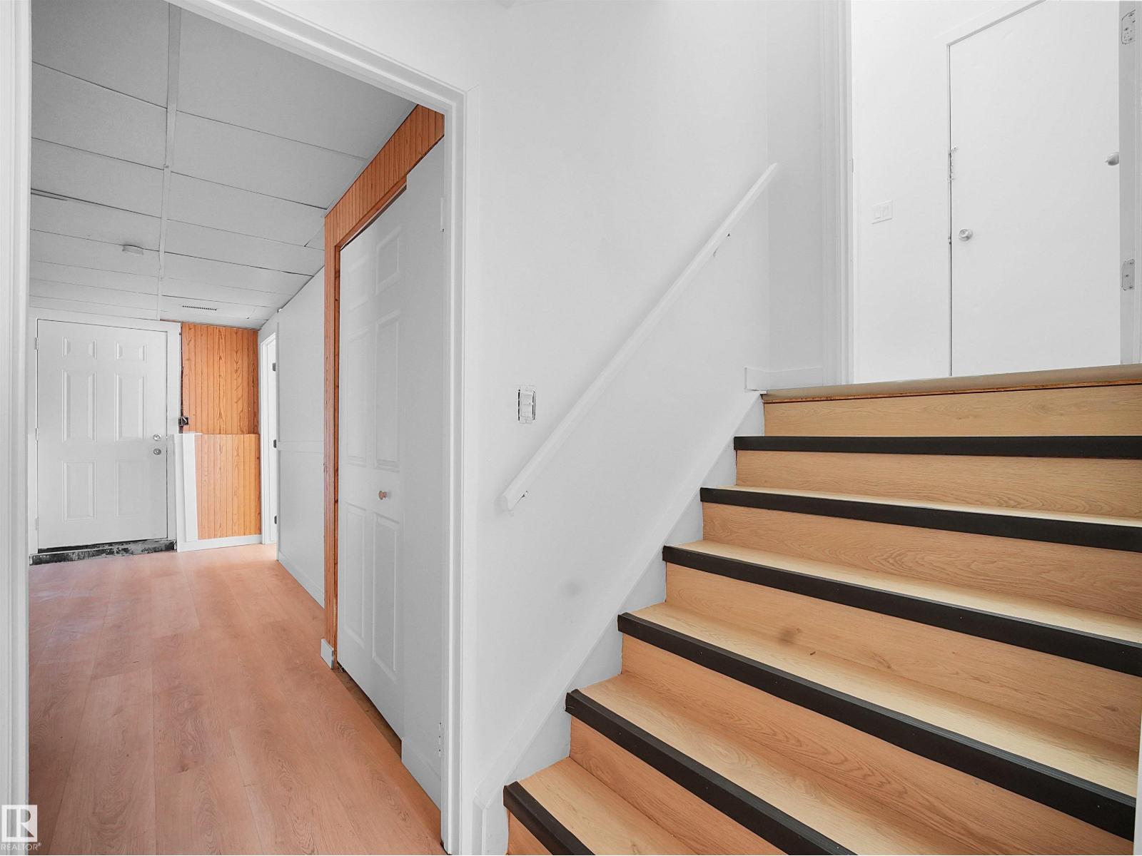 3608 33 Av Nw, Edmonton, Alberta  T6L 5G6 - Photo 23 - E4484618