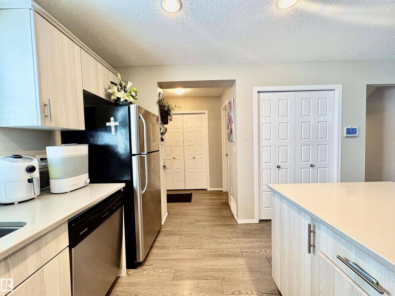 2344 71 St Sw Sw, Edmonton, Alberta  T6X 1Z1 - Photo 9 - E4484620