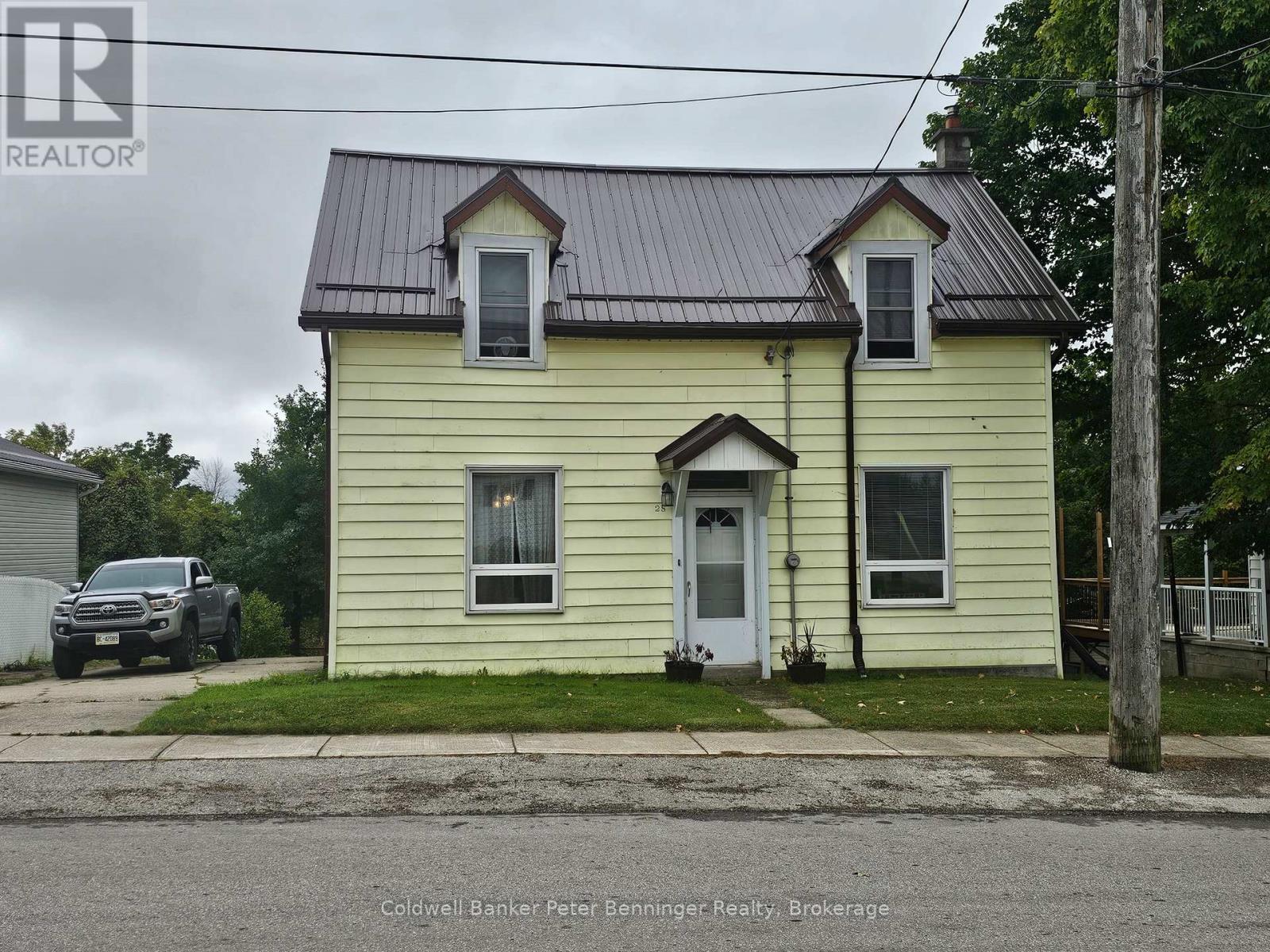 28 4th Street N, Arran-Elderslie, Ontario  N0G 1L0 - Photo 3 - X13057780