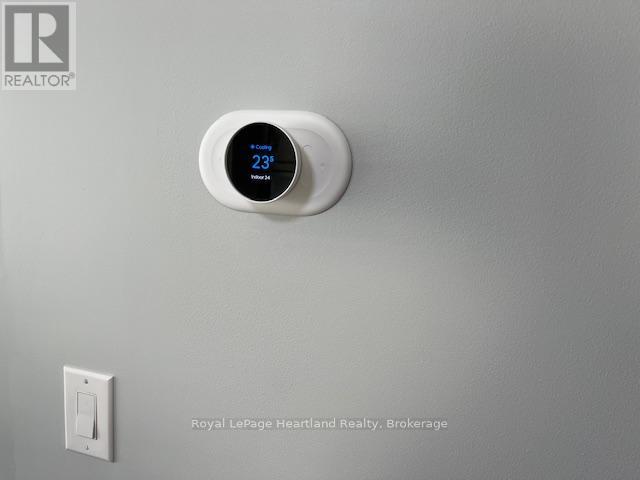 38 Bond Street, Strathroy-Caradoc, Ontario  N7G 0C5 - Photo 21 - X13057828