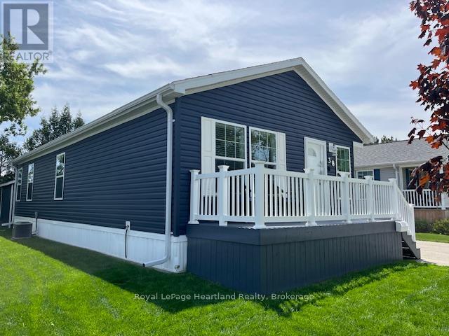 38 Bond Street, Strathroy-Caradoc, Ontario  N7G 0C5 - Photo 30 - X13057828