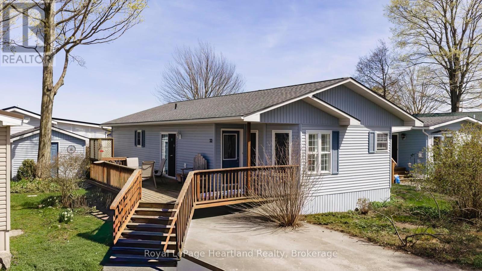 22 ALGONQUIN LANE, Ashfield-Colborne-Wawanosh, Ontario