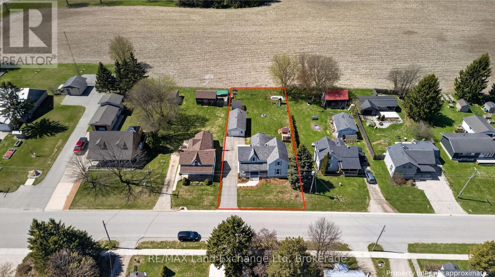 15 Whitechurch Street, Huron-Kinloss, Ontario  N0G 2W0 - Photo 47 - X13057970