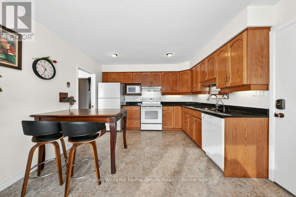 379 St Patrick Street W, Centre Wellington, Ontario  N1M 1L8 - Photo 9 - X13058046