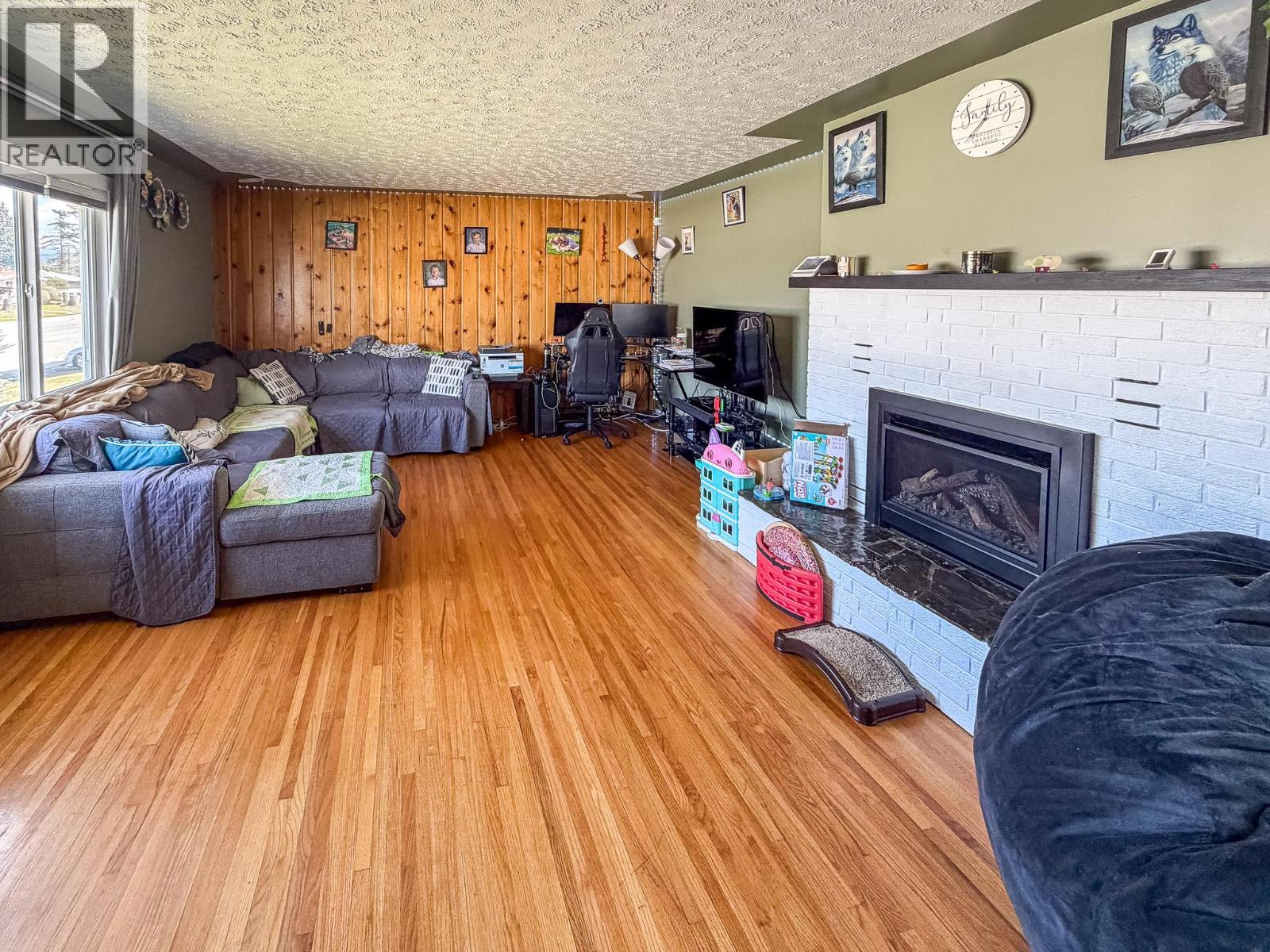 511 11th Street S, Cranbrook, British Columbia  V1C 1V3 - Photo 5 - 10385249