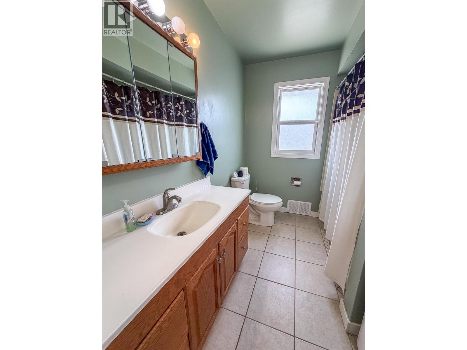 511 11th Street S, Cranbrook, British Columbia  V1C 1V3 - Photo 16 - 10385249