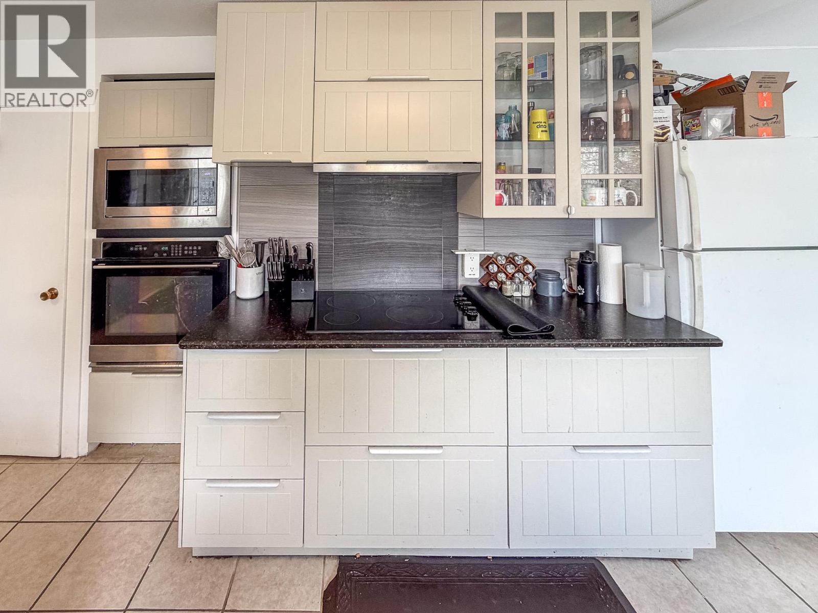 511 11th Street S, Cranbrook, British Columbia  V1C 1V3 - Photo 7 - 10385249