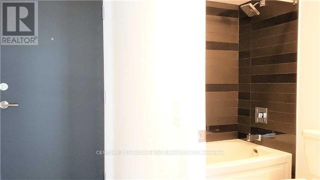 1208 - 87 Peter Street, Toronto, Ontario  M5V 2G4 - Photo 2 - C13057768