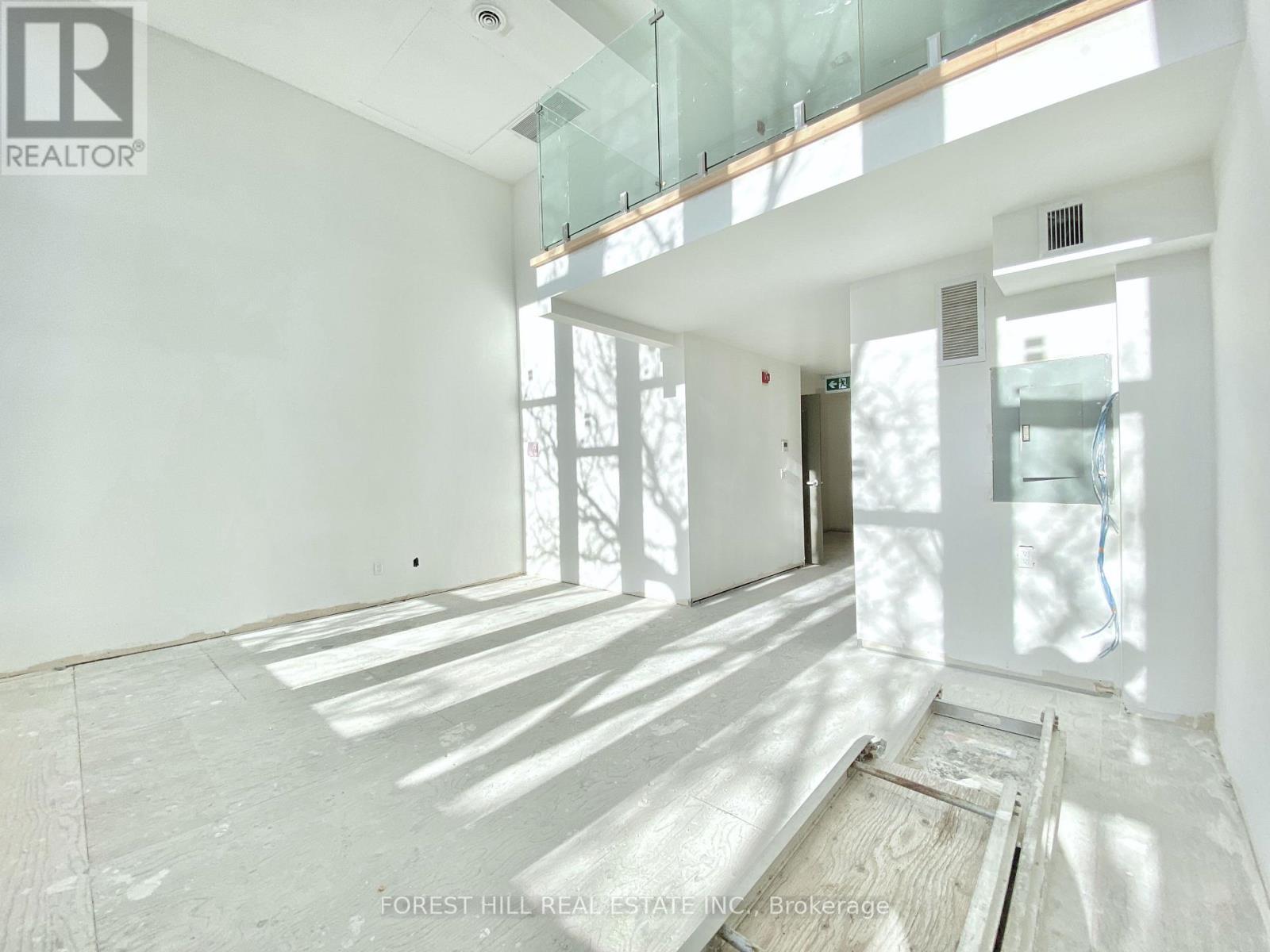 4 - 3429 Yonge Street, Toronto, Ontario  M4N 2N1 - Photo 8 - C13057776