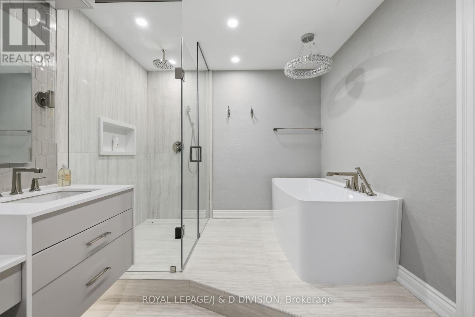 401 - 55 Delisle Avenue, Toronto, Ontario  M4V 3C2 - Photo 21 - C13057778