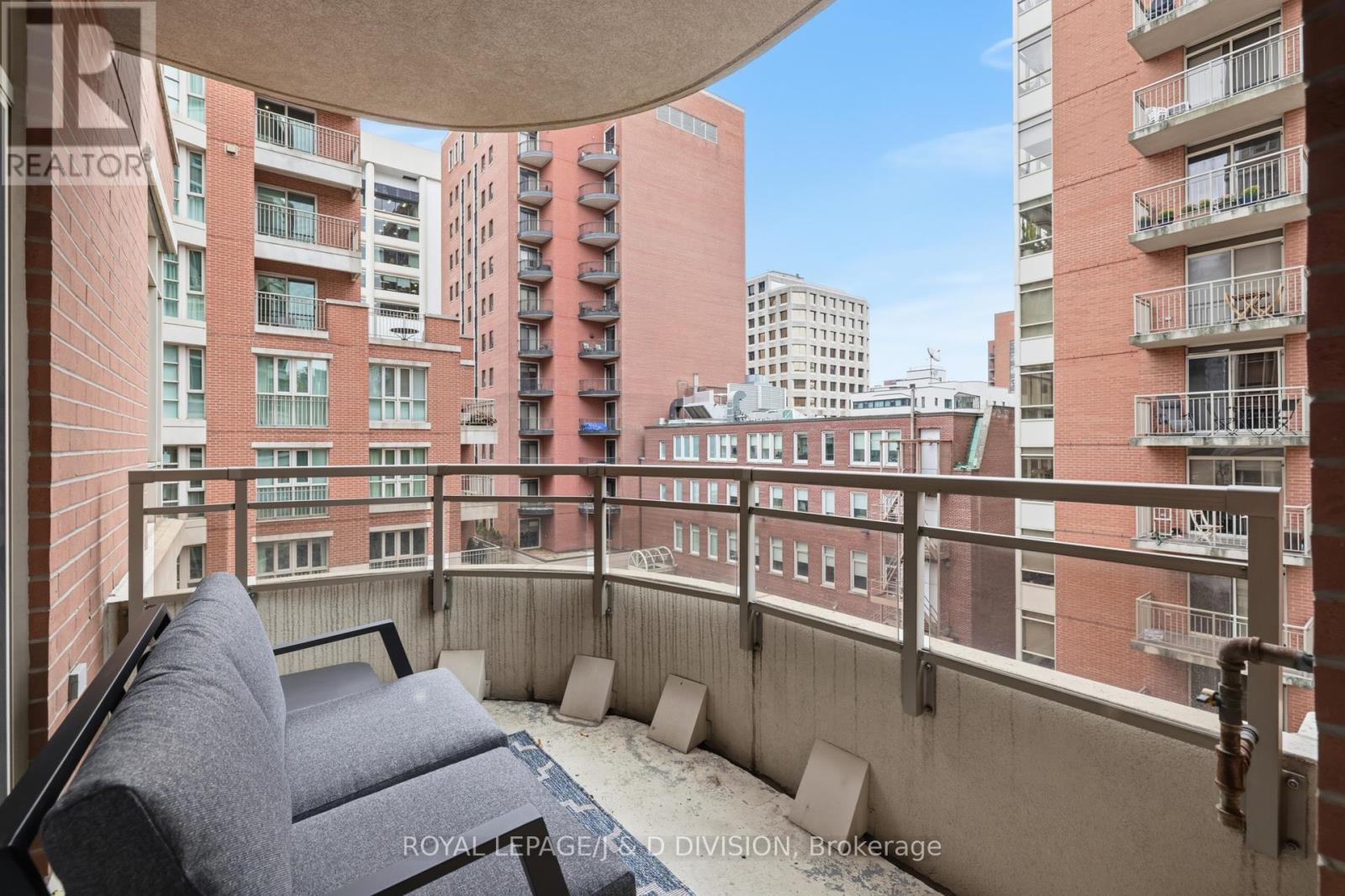 401 - 55 Delisle Avenue, Toronto, Ontario  M4V 3C2 - Photo 9 - C13057778