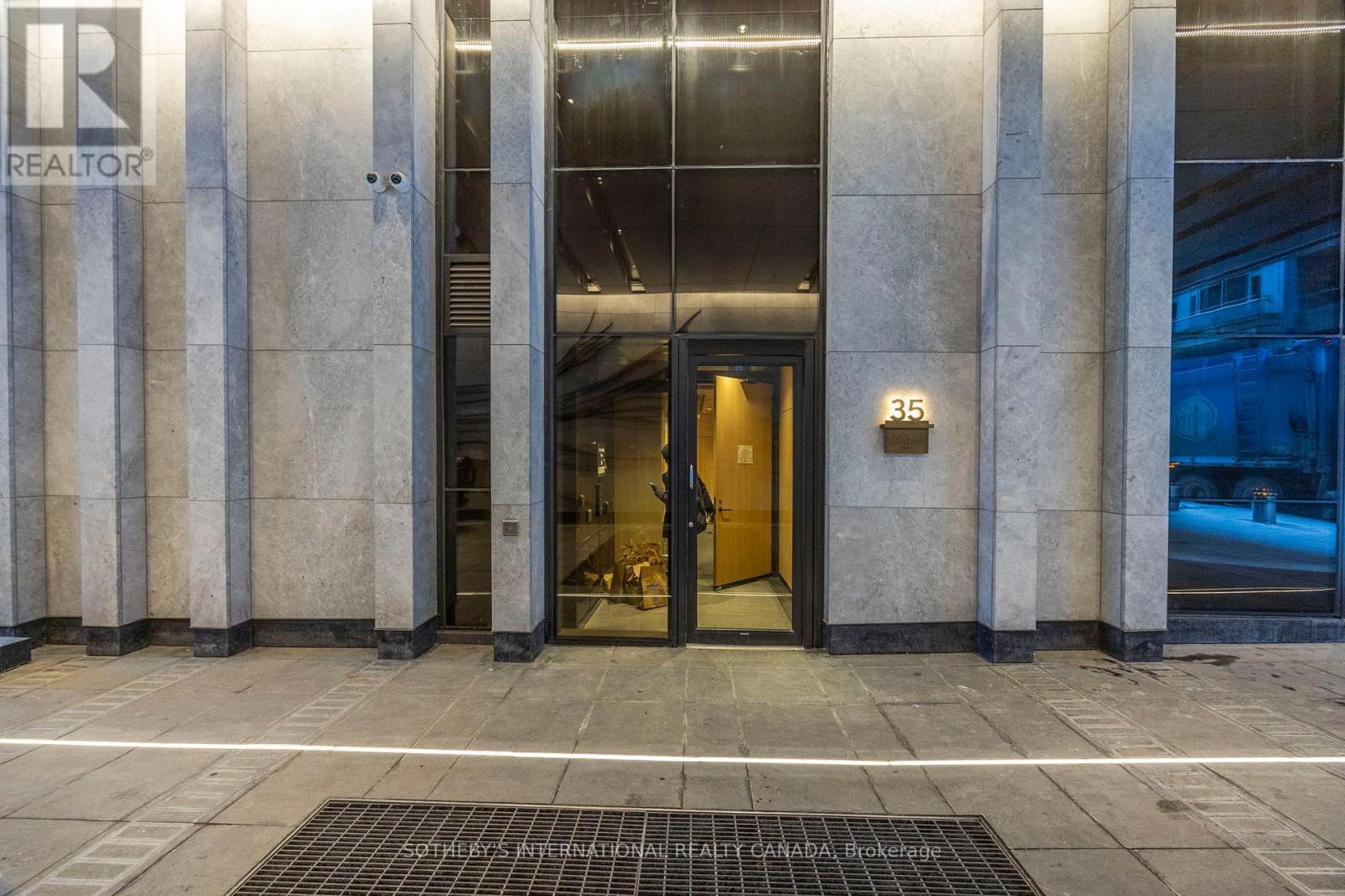 2410 - 35 Mercer Street, Toronto, Ontario  M5V 0V1 - Photo 2 - C13057950