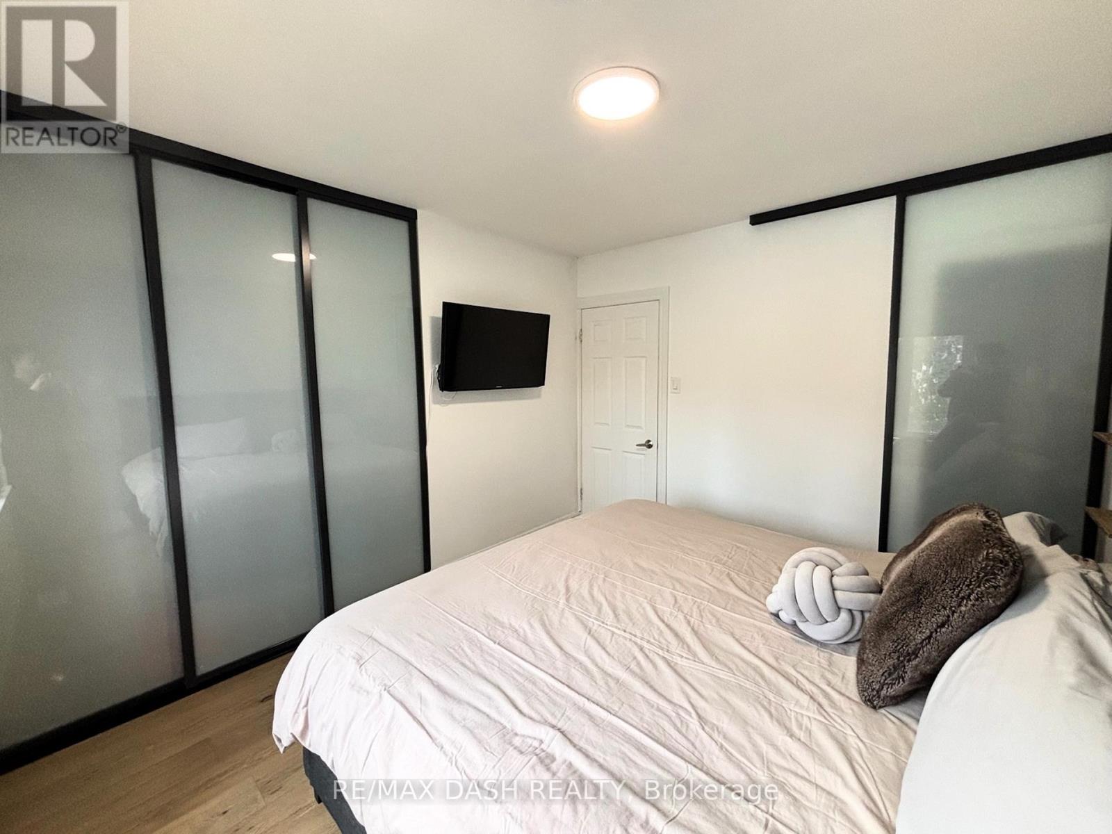 3312 Bathurst Street, Toronto, Ontario  M6A 2B6 - Photo 14 - C13058058