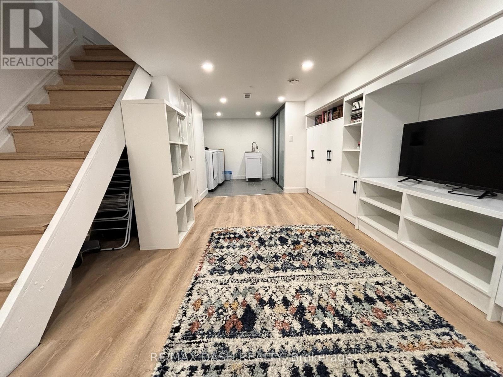 3312 Bathurst Street, Toronto, Ontario  M6A 2B6 - Photo 18 - C13058058