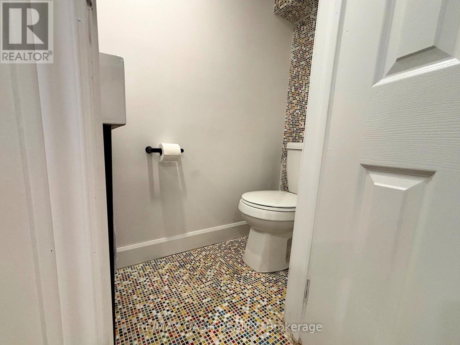 3312 Bathurst Street, Toronto, Ontario  M6A 2B6 - Photo 20 - C13058058