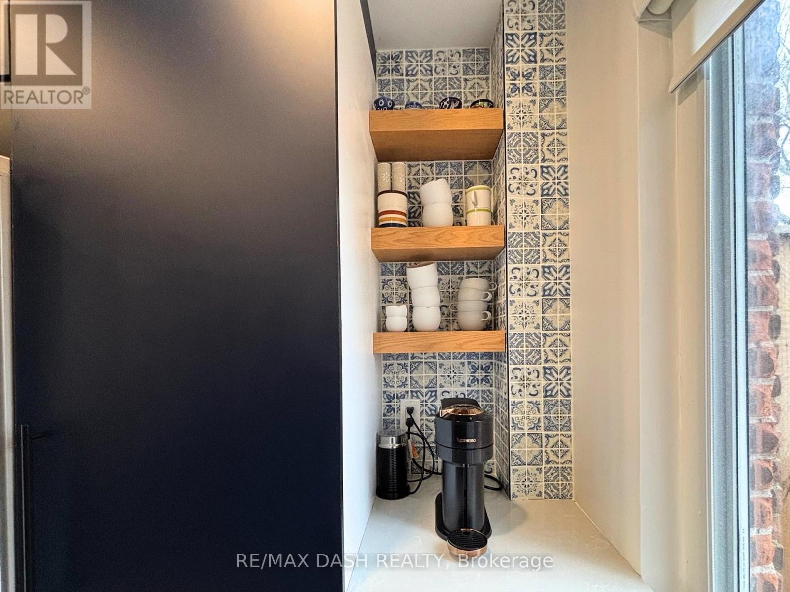 3312 Bathurst Street, Toronto, Ontario  M6A 2B6 - Photo 5 - C13058058