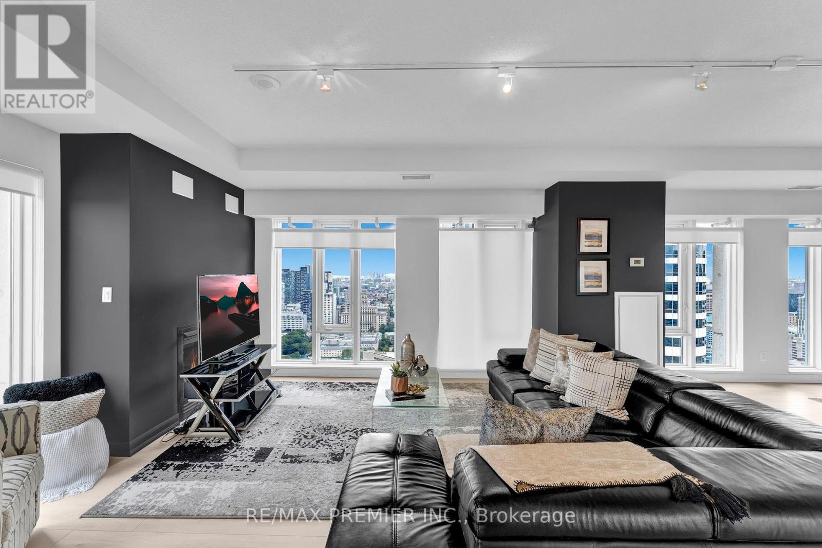 4407 - 210 Victoria Street, Toronto, Ontario  M5B 2R3 - Photo 9 - C13055694