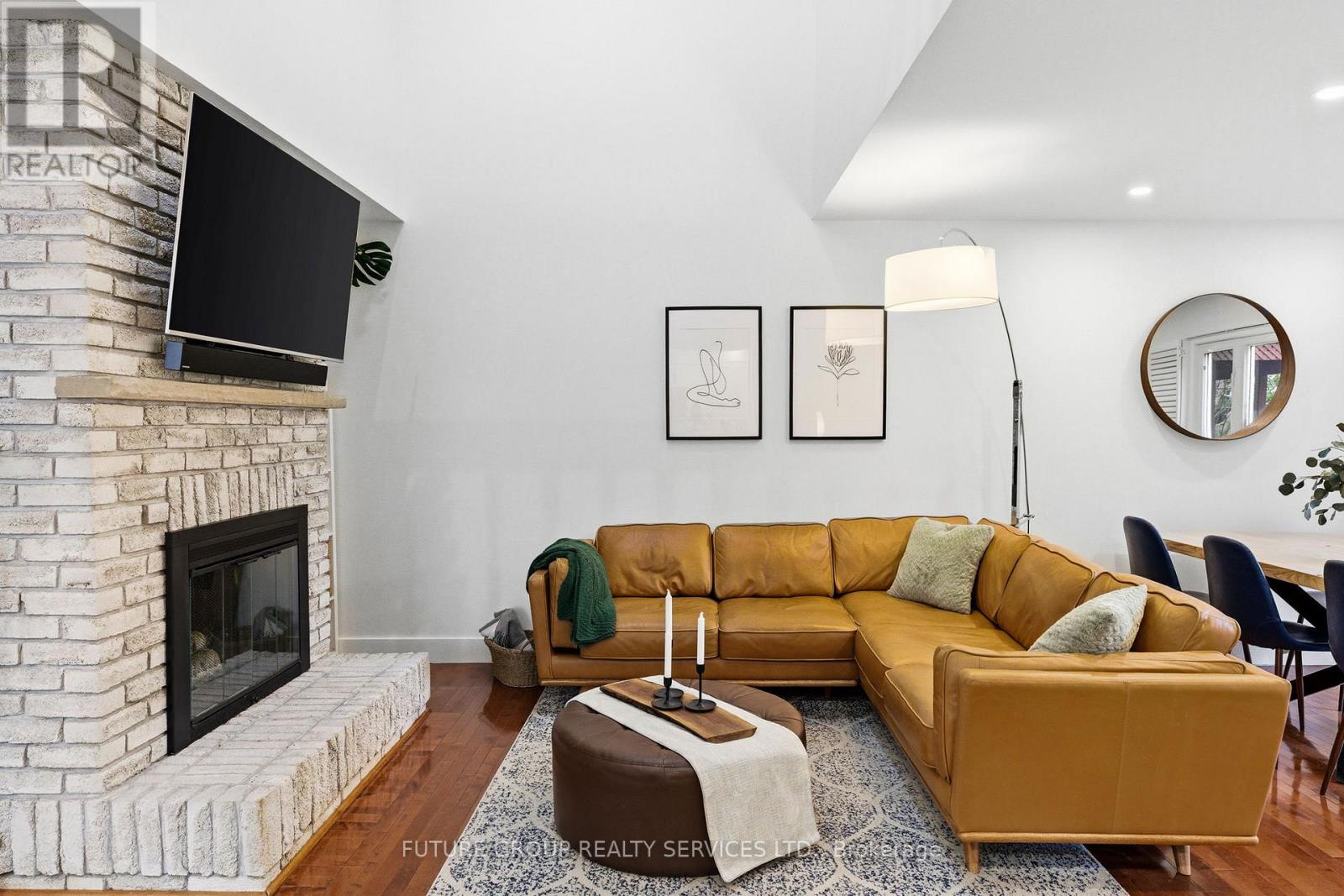 1958 Malden Crescent, Pickering, Ontario  L1V 3G5 - Photo 3 - E13057784