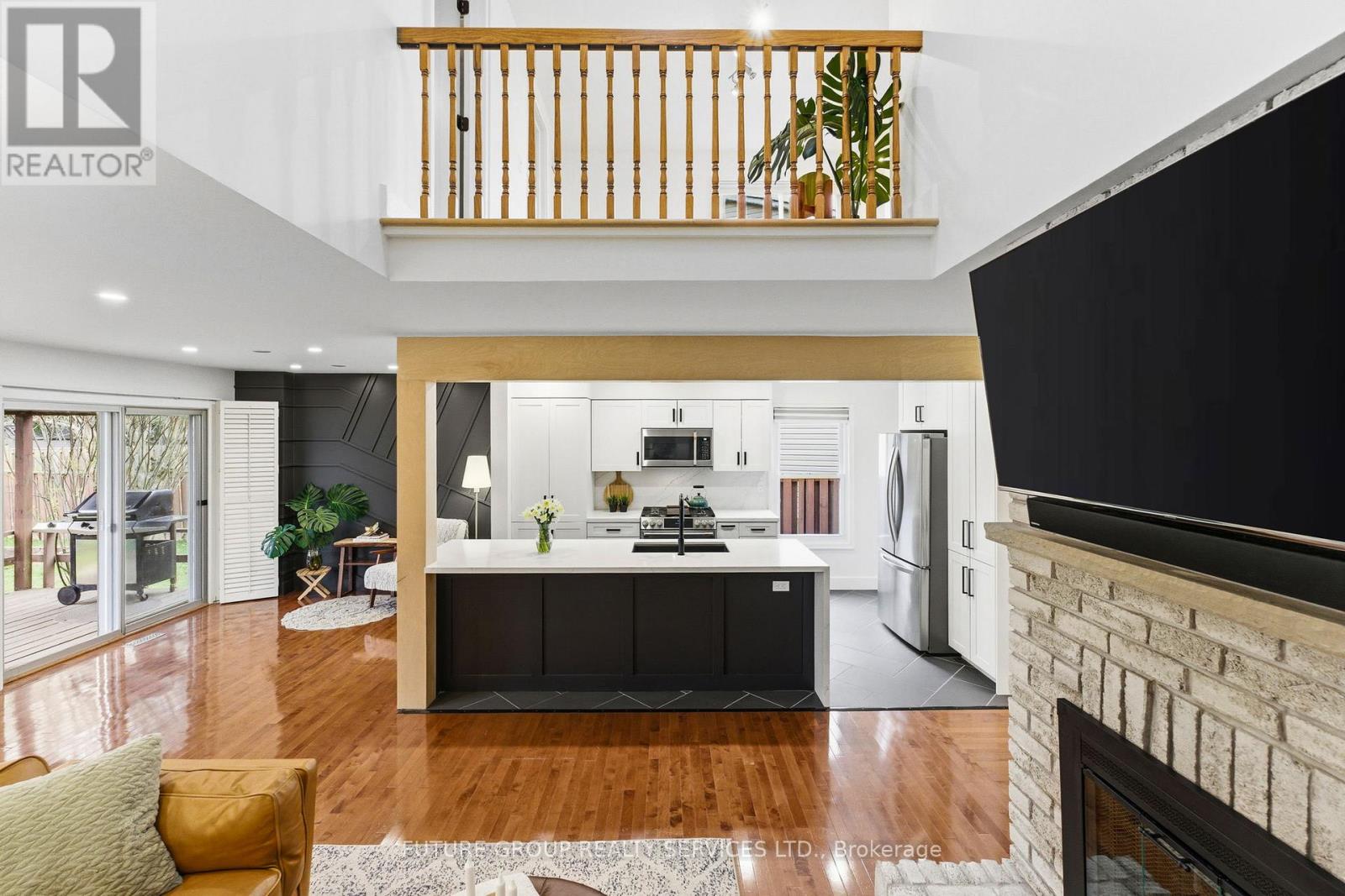 1958 Malden Crescent, Pickering, Ontario  L1V 3G5 - Photo 5 - E13057784