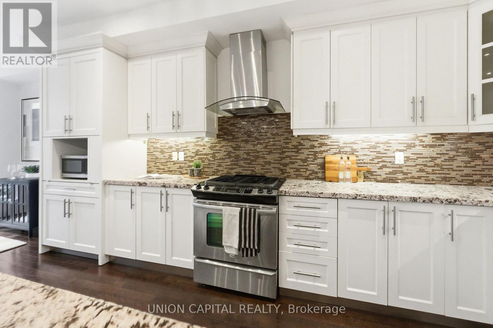 40a Norwood Road, Toronto, Ontario  M4E 2S2 - Photo 10 - E13057934