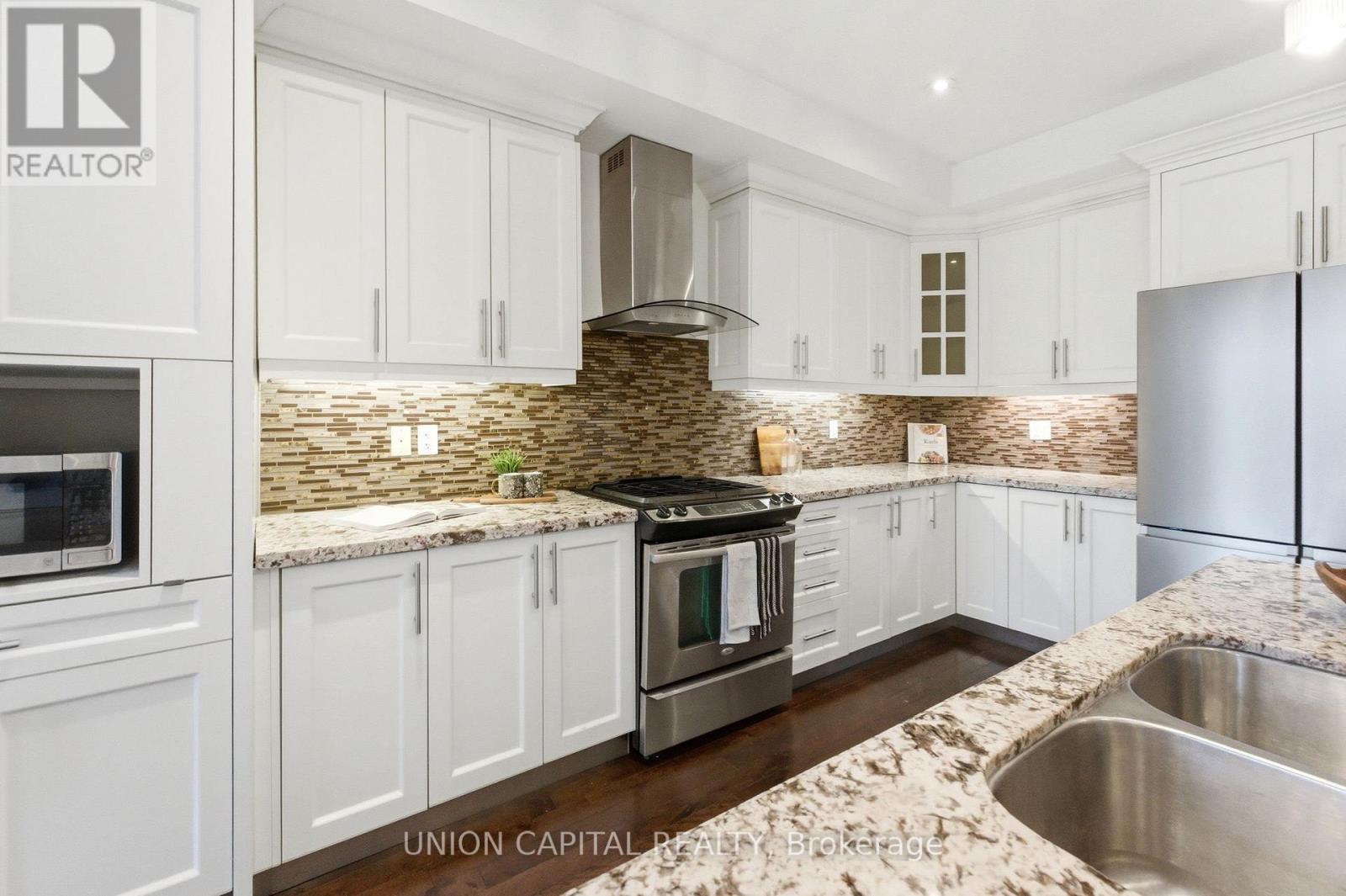 40a Norwood Road, Toronto, Ontario  M4E 2S2 - Photo 11 - E13057934