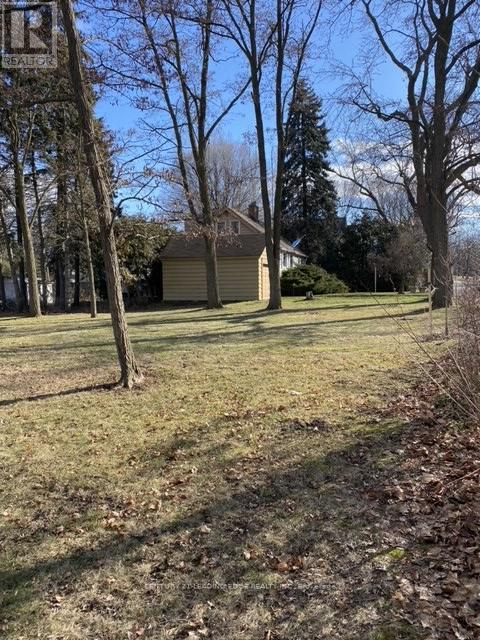 60 Pine Ridge Drive, Toronto, Ontario  M1M 2X7 - Photo 4 - E13057994