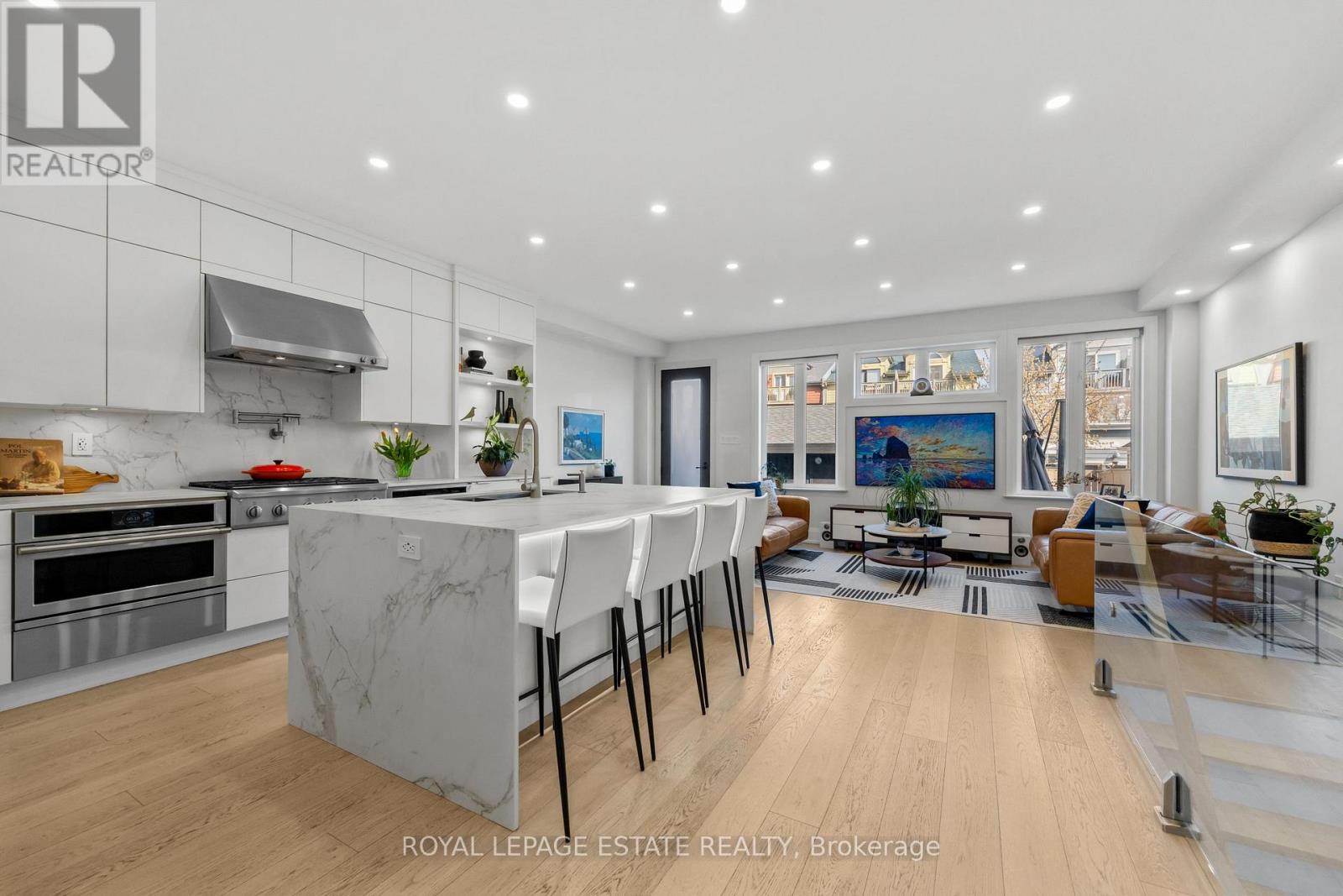 95 Boardwalk Drive, Toronto, Ontario  M4L 3X9 - Photo 12 - E13058070