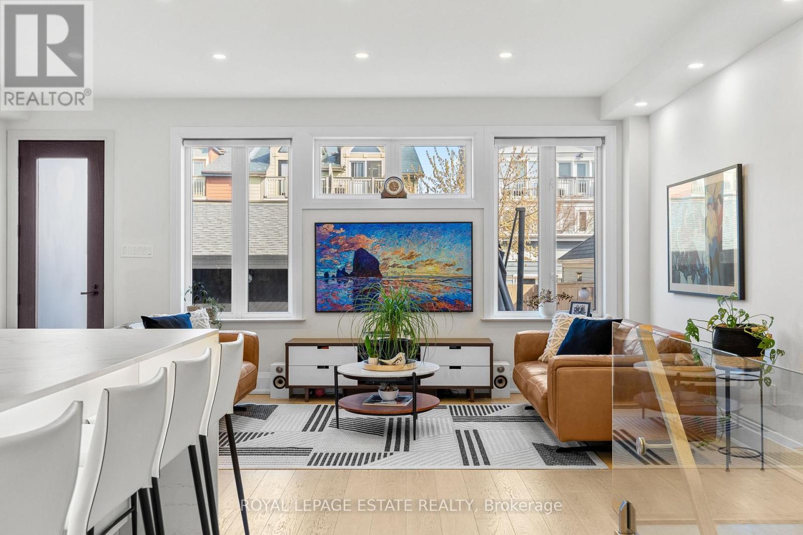 95 Boardwalk Drive, Toronto, Ontario  M4L 3X9 - Photo 14 - E13058070