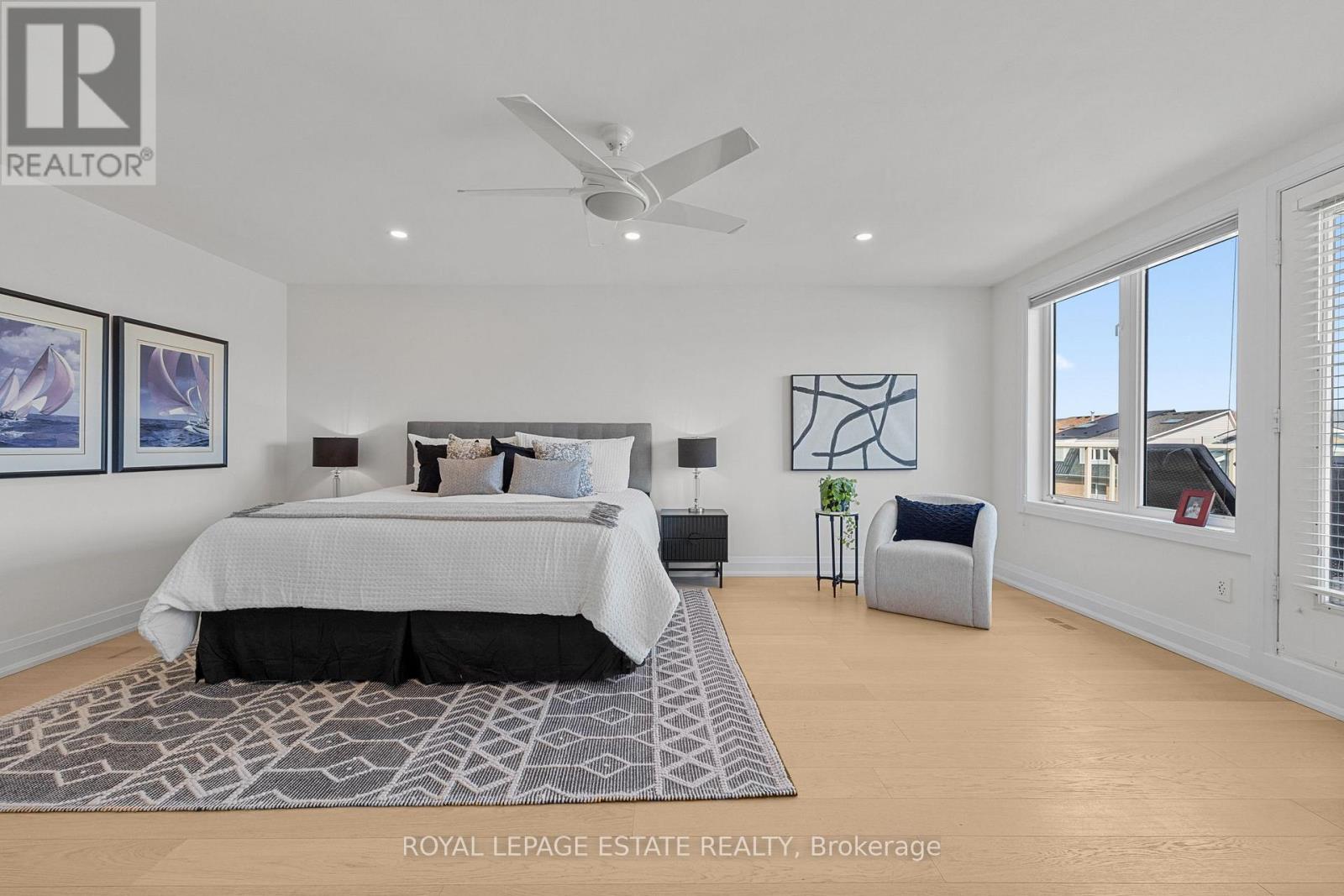 95 Boardwalk Drive, Toronto, Ontario  M4L 3X9 - Photo 19 - E13058070