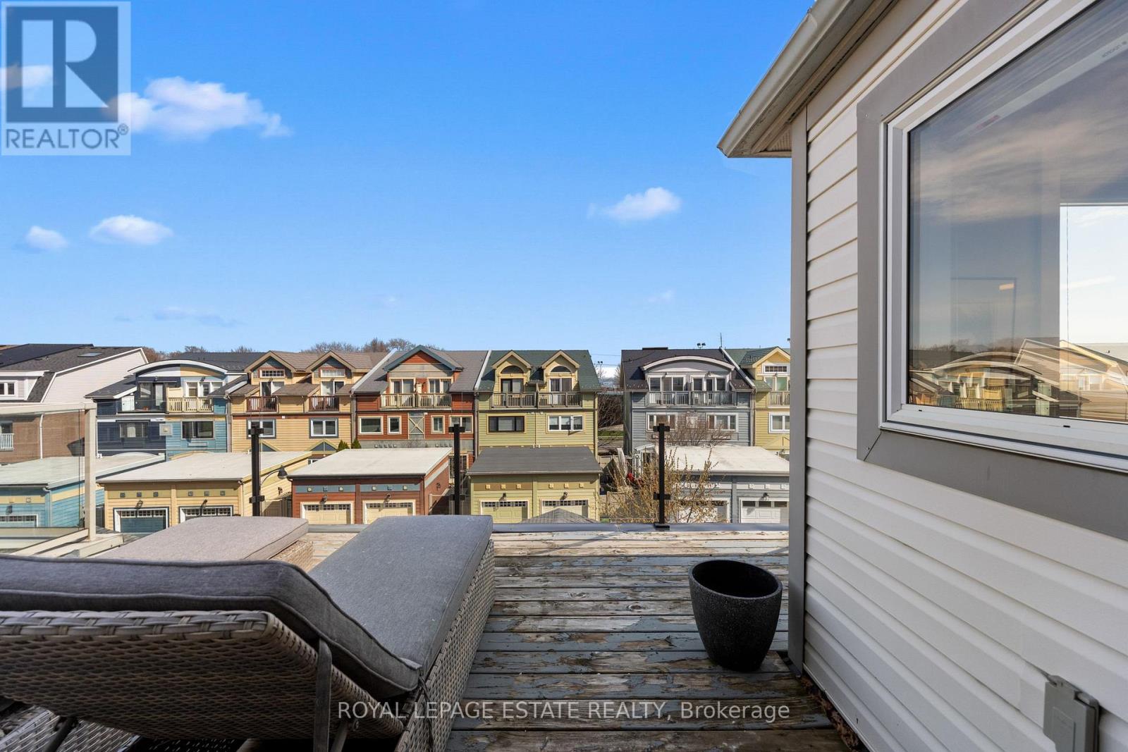 95 Boardwalk Drive, Toronto, Ontario  M4L 3X9 - Photo 26 - E13058070