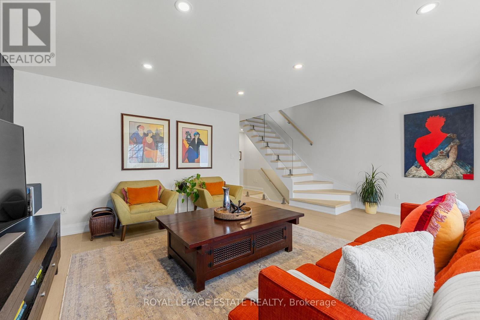 95 Boardwalk Drive, Toronto, Ontario  M4L 3X9 - Photo 29 - E13058070