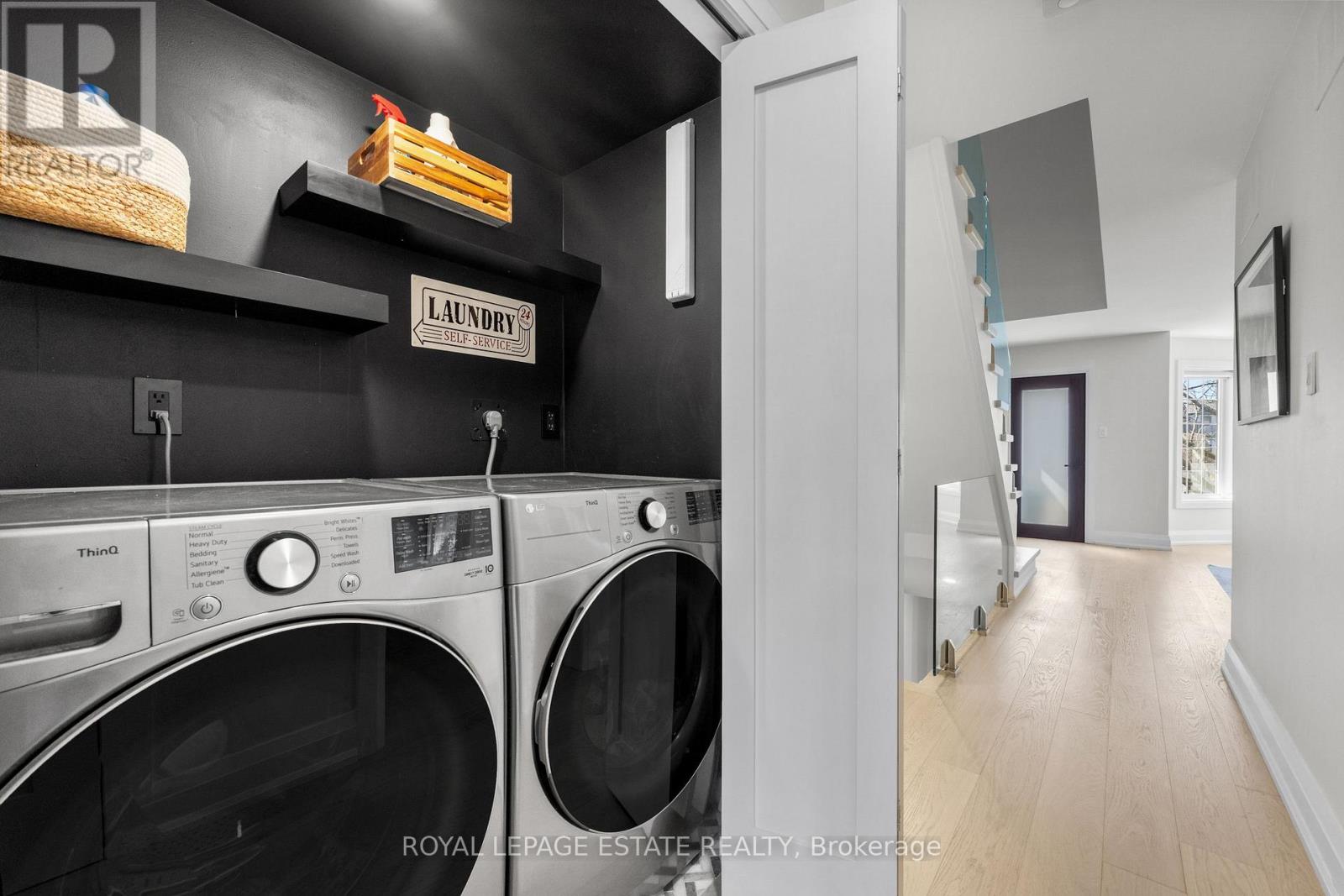 95 Boardwalk Drive, Toronto, Ontario  M4L 3X9 - Photo 37 - E13058070